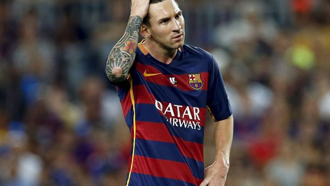 Lionel Messi jen nevěřícně kroutil hlavou.