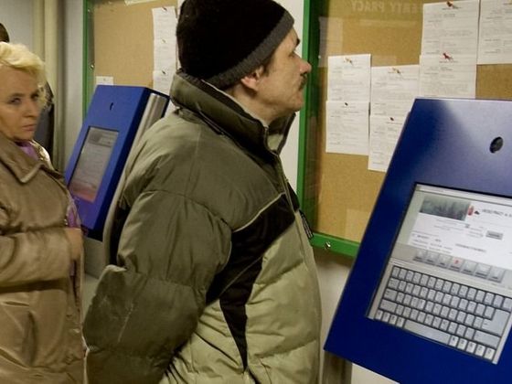 Přečtěte si také Práce, zaměstnanost, nezaměstnanost