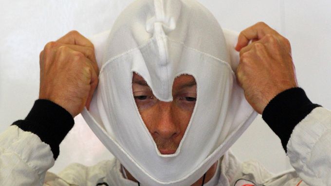 Jenson Button s výsledkem kvalifikace na GP Španělska určitě spokojený není. A jak se dařilo jeho soupeřům? To uvidíte v galerii.