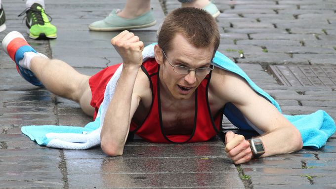 OBRAZEM Takhle trpěl český vítěz Pražského maratonu