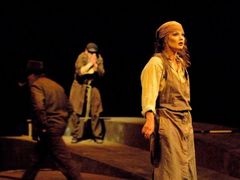 Foto z představení Zvony