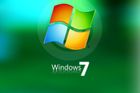 Lidé čekali na Windows 7, Microsoft přišel o zisk