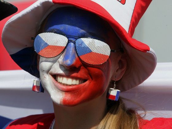 Infobox Fanoušci sledují hokej na Staroměstském náměstí