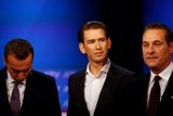Kern (vlevo), Kurz a Strache při televizní debatě.