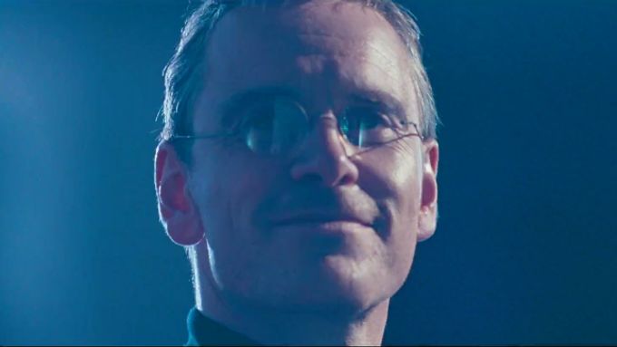 Michael Fassbender jako Steve Jobs