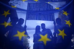 Bezmála polovina Ukrajinců chce do Evropské unie