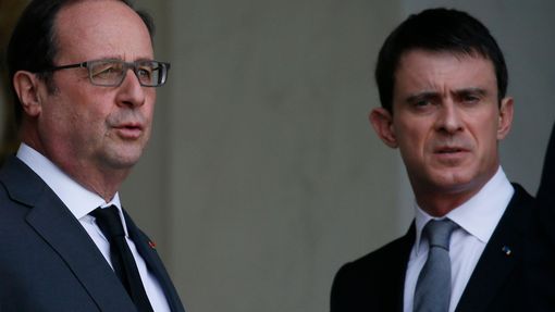 Francouzský prezident Hollande a premiér Valls na jednání v Elysejském paláci kvůli teroristickým útokům v Bruselu.