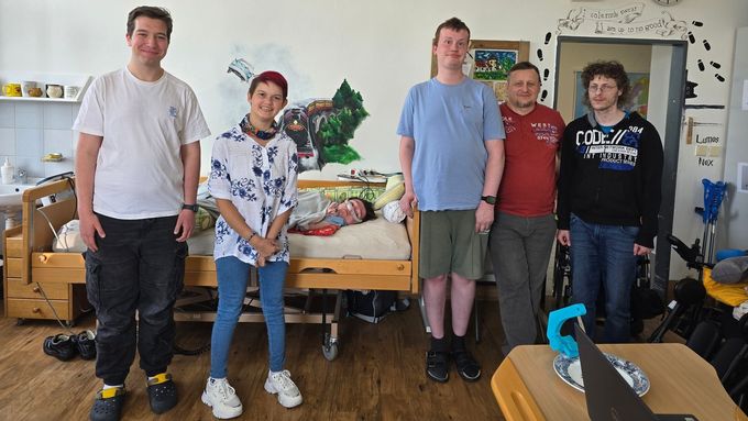 Tým Potterhláci. Uprostřed Adéla, Jakub a Matýáš.