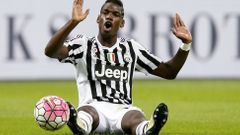 Pogba rekordní sumu neřeší. Podle Linekera je nejvíce přeceňovaným fotbalistou současnosti