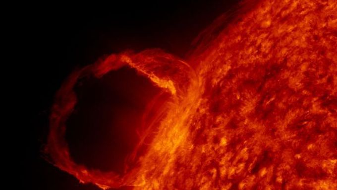 Satelit vyslal první záběry slunečních erupcí
