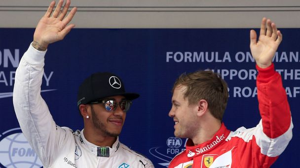 F1, VC Číny 2015: Lewis Hamilton, Mercedes a Sebastian Vettel, Ferari
