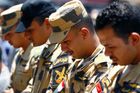 Při pokusu zatknout skupinu ozbrojenců egyptské síly zabily 11 lidí