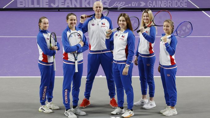 Pohár Billie Jean Kingové (Dominika Šalková, Nikola Bartůňková, Petr Pála, Linda Nosková, Lucie Havlíčková, Vendula Valdmannová)