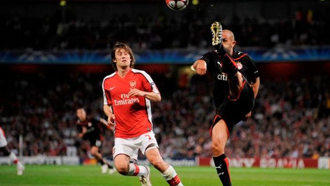 Tomáš Rosický by měl být v odvetě proti Portu vůdčí osobností Arsenalu
