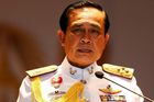 Thajský král formálně schválil armádní puč