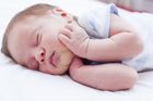Porod bez rodiny? Smrt dítěte je třikrát pravděpodobnější