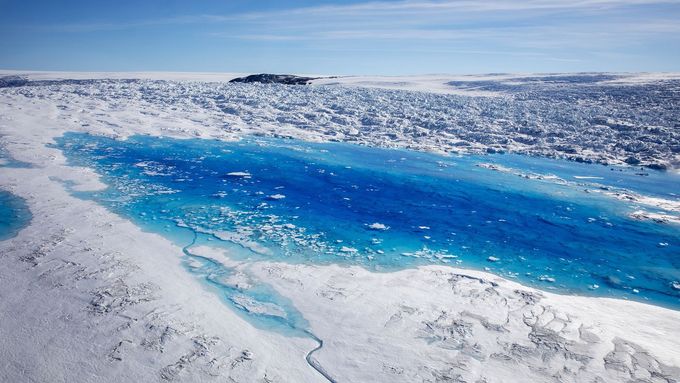 Tání ledovců a výzkum dopadů globálního oteplování na Grónsku. Září 2018.
