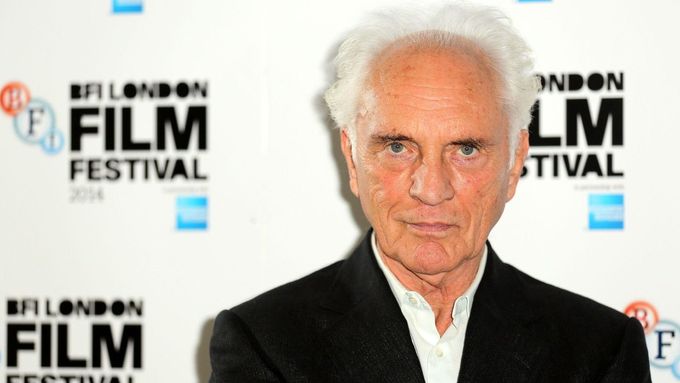 Britský herec Terence Stamp zemřel v neděli 17. srpna 2025.