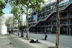 Národní galerie se dohodla na spolupráci s Centre Pompidou, Babiš chce českou pobočku