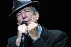Leonard Cohen poráží v hitparádě Tomáše Kluse
