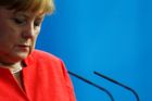 Debata o migraci rozhodne o osudu EU, tvrdí kancléřka Merkelová. V Německu čelí další kritice