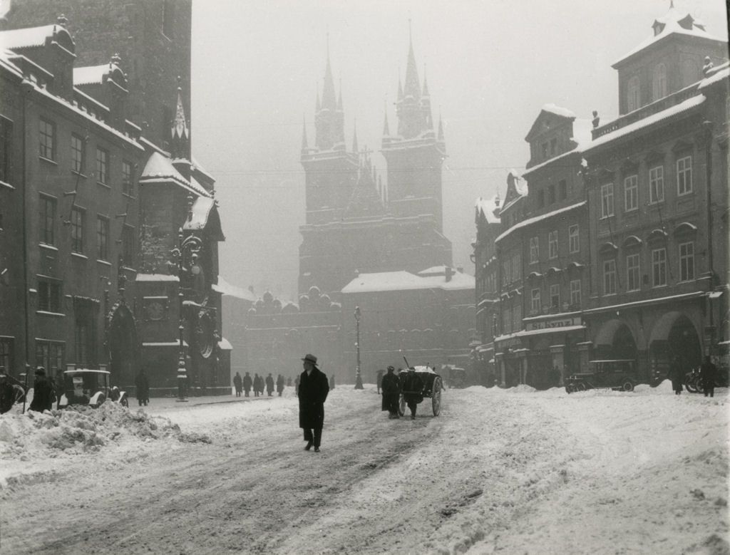 Praha v letech 1922 - 1968