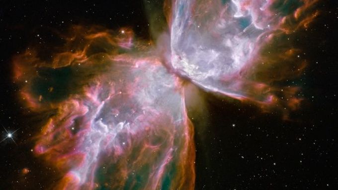 Hubbleův teleskop vyfotil hmyzí mlhovinu