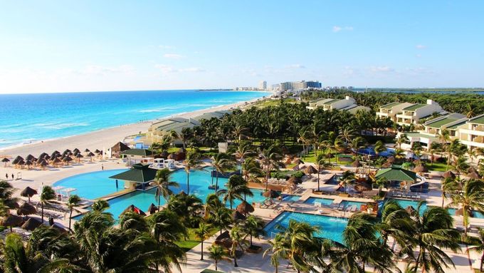 Diplomat byl zavražděn ve městě Cancún, které je oblíbeným turistickým letoviskem.