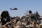 Egyptští vyšetřovatelé z trosek sestavili zřícený ruský letoun