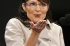 Žili dinosauři? Sarah Palinovou mučí její vlastní maily