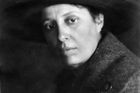 1919. Alice Masaryková. Foto: Ateliér Drtikol a spol.