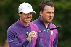Američtí golfisté vedou před posledním dnem Ryder Cupu nad Evropou o tři body