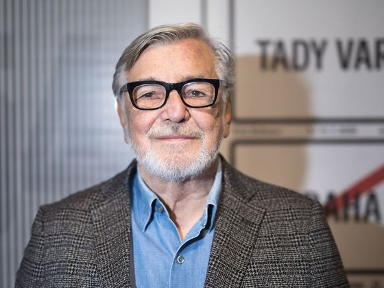 Jiří Bartoška (74) Jiří Bartoška, portrét