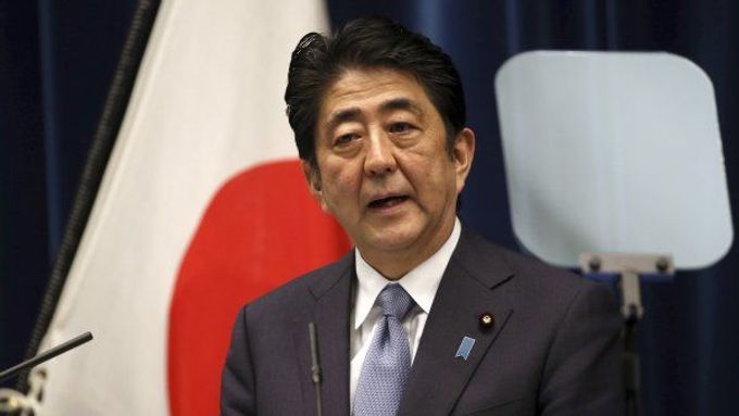 Premiér Šinzó Abe.