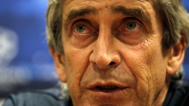 Manuel Pellegrini na tiskové konferenci v Plzni