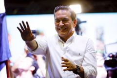 Prezidentem Panamy bude středolevý kandidát Cortizo, jeho rival zatím porážku neuznal