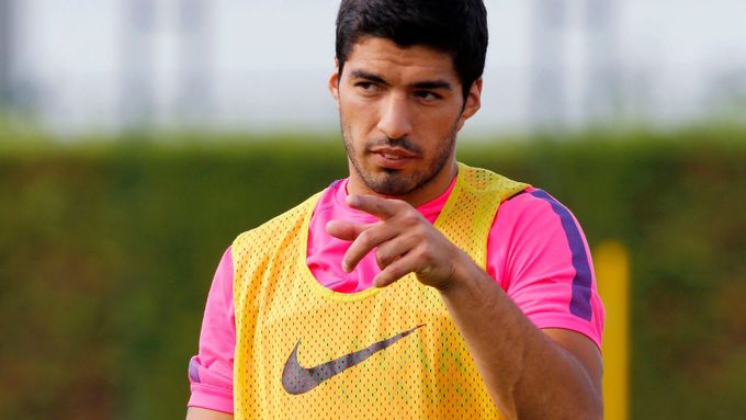 Luís Suárez poprvé trénuje s Barcelonou