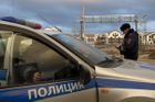 Muž pobodal na Sibiři sedm lidí, policie ho zastřelila a vyšetřuje motiv útoku