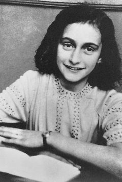 Kdo udal rodinu Anne Frankové, se patrně nikdy nedozvíme.