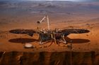 NASA se poprvé dostane do nitra Marsu. Nová mise prozkoumá teplotu planety a "marsotřesení"