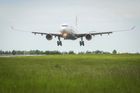 Úřady v USA a Británii zakázaly pasažérům některých aerolinek elektroniku na palubě
