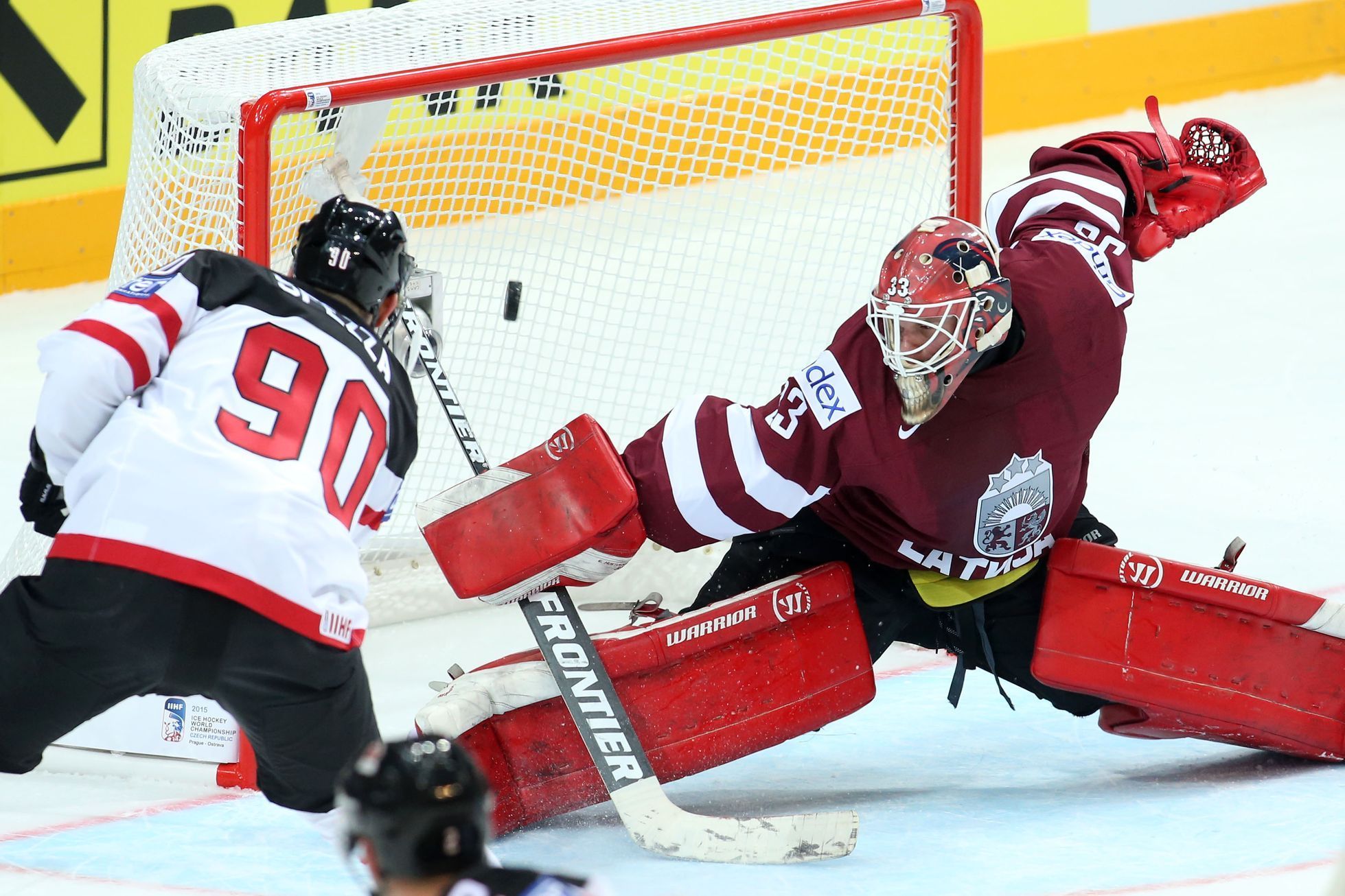 MS v hokeji: Lotyšsko vs. Kanada: Jason Spezza - Ervins Muštukovs