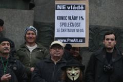 Odboráři půjdou Prahou, chtějí upozornit na korupci