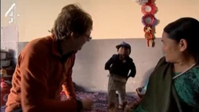 Khagendra měří 61 cm, ve svých 18 letech se stane nejmenším mužem na světě