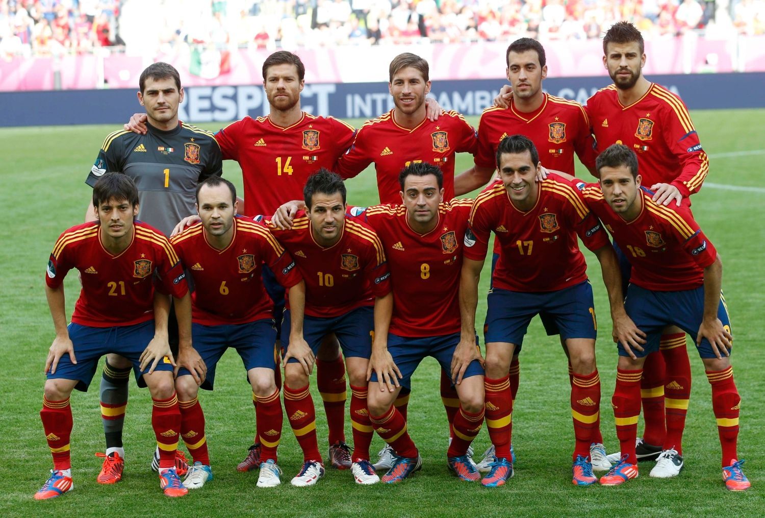 Španělský tým před utkáním základní skupiny mezi Španělskem a Itálií na Euru 2012