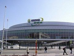 Bývalá Sazka Arena, dnešní O2 Arena. Vejde se tam atletická dráha?