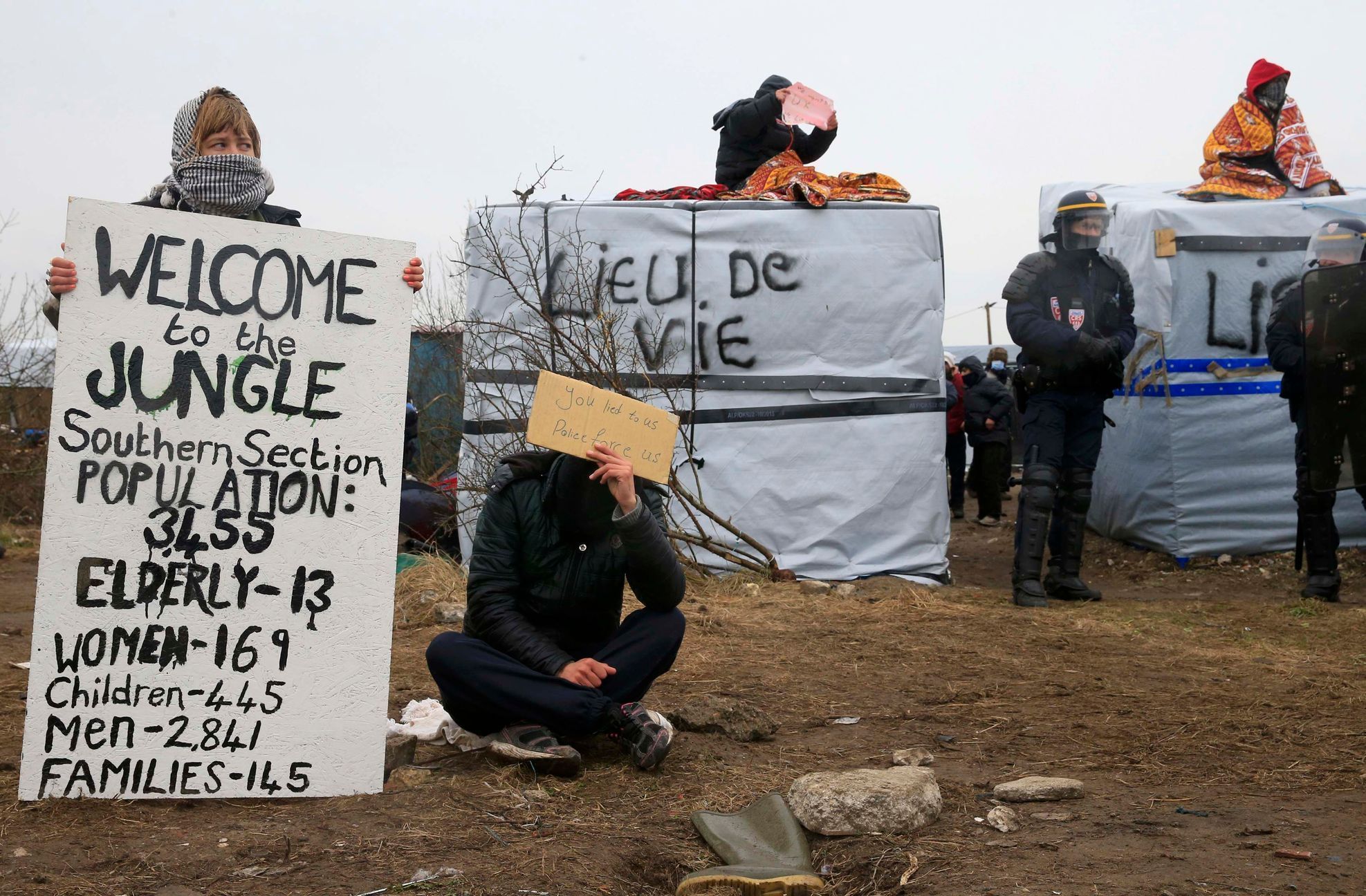 Aktivisté v táboře Calais
