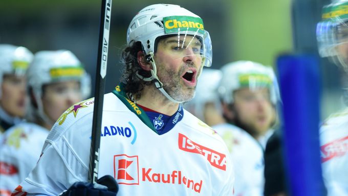 Jaromír Jágr má být v play off první hokejové ligy největší zbraní Kladna. Dnes slaví 49. narozeniny.