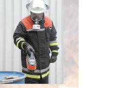 Přístroj GDA 2 hasičům sdělí, v jak nebezpečném prostředí se pohybují.