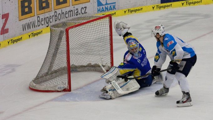 Jakub Sedláček pustil za úvodní dva finálové duely celkem pět gólů, v tom třetím však udržel čisté konto